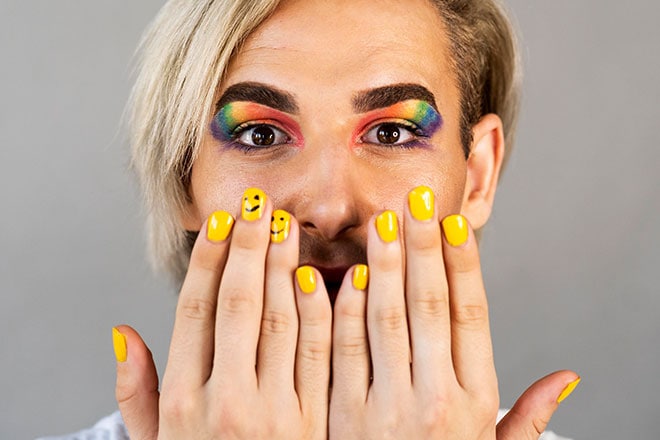 Taking Man-incure Very Literally. A Trend for the Masses?