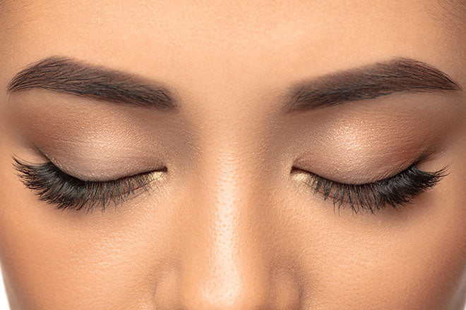 The Essential Eyelash Tools Every Beauty Enthusiast Should Have