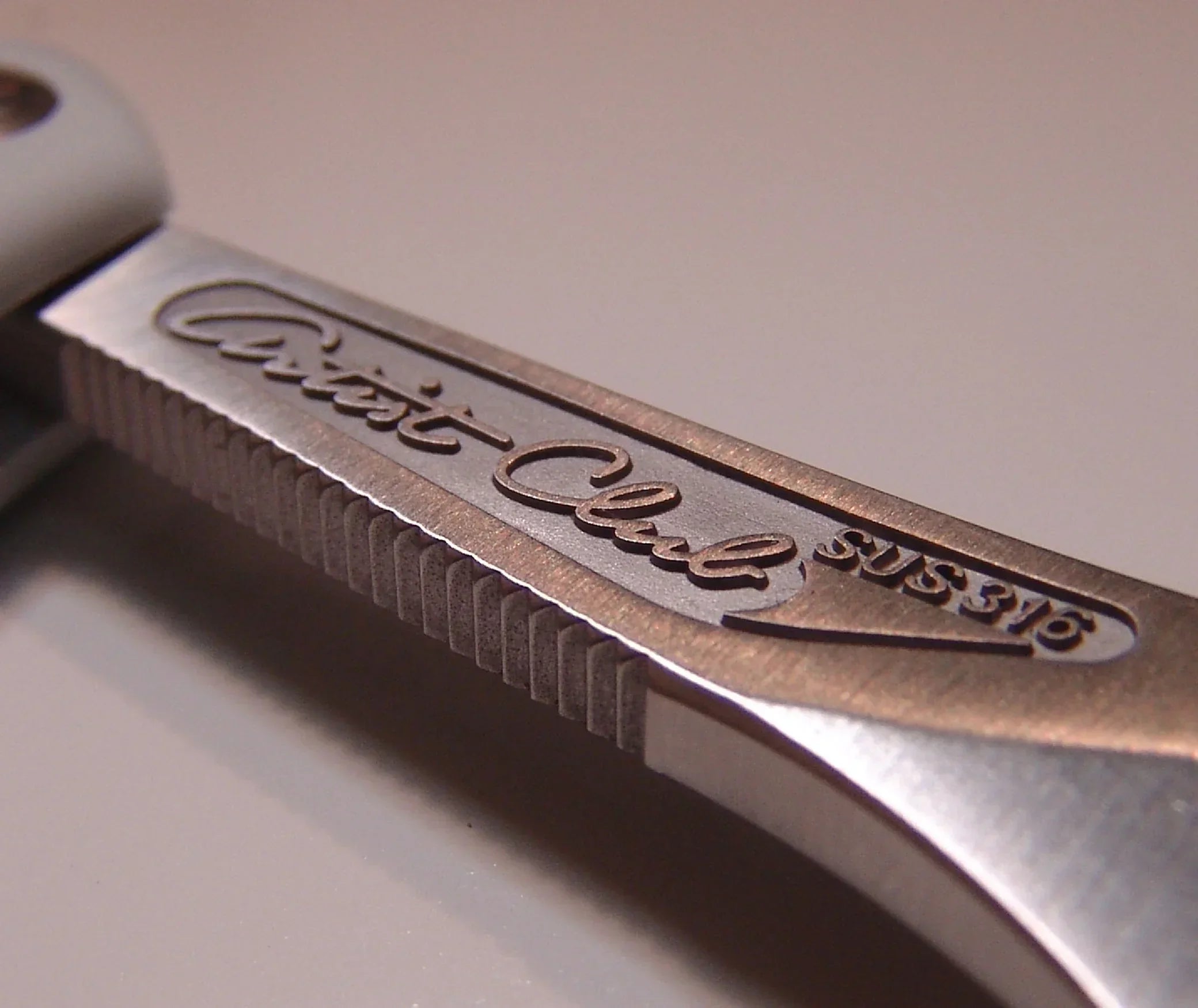 Feather Artist Club DX Folding Pearl White Straight Razor – Jatai