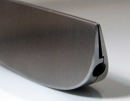 Feather Artist Club DX Head close up - Landing Page