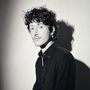 Joe Charlton headshot