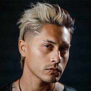 Mikey Teeze - headshot