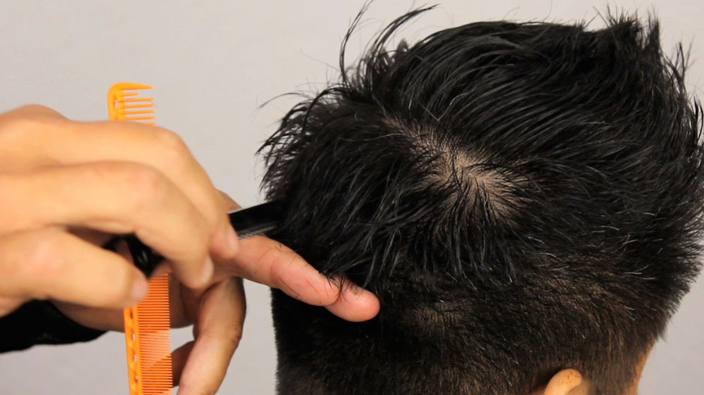 Men's Razor Haircut - Back of the Head Razor Cutting Part 3