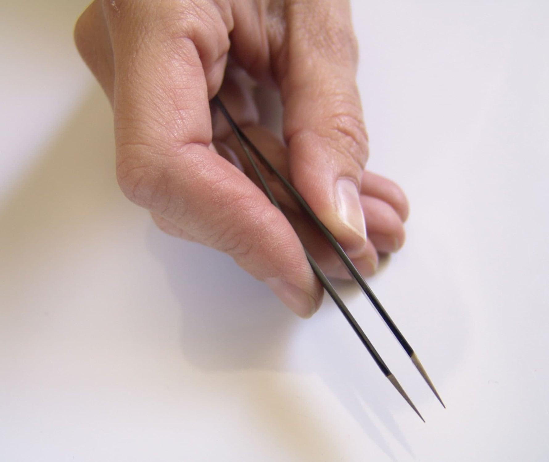 Seki Edge Black Stainless Steel Pointed Tip Tweezers (SS-501) - made in Japan