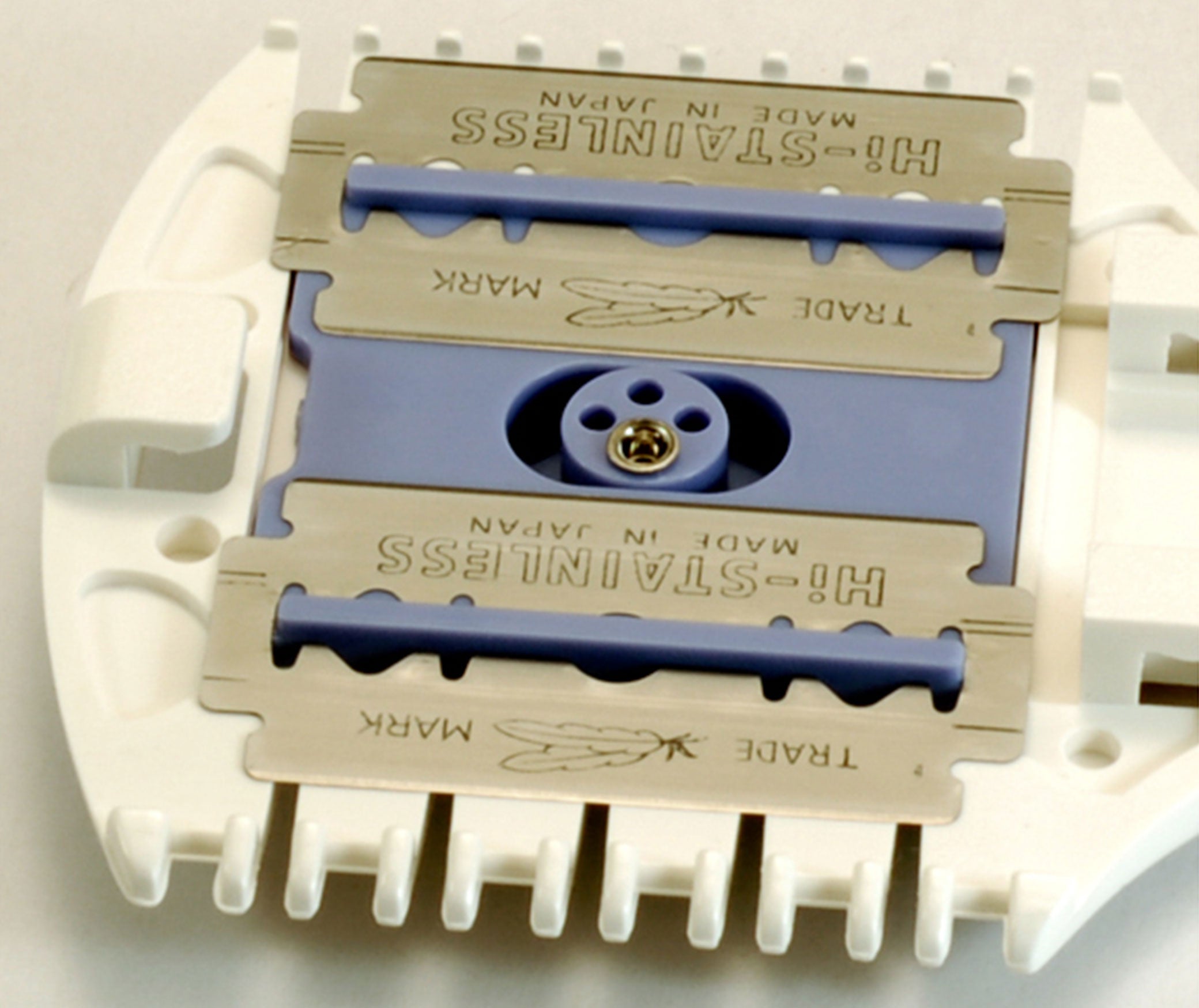 Seki Edge Haircutting Styling Razor (SS-702) for Texturizing
