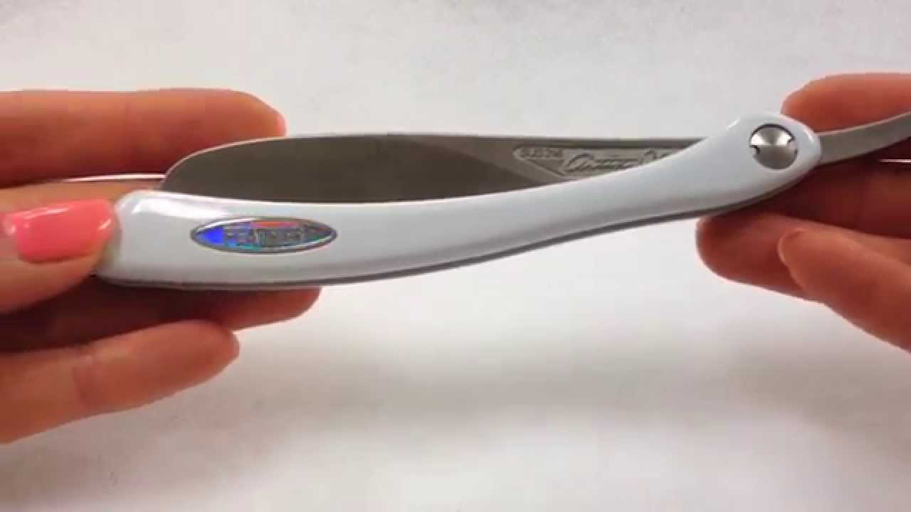 About the Feather Artist Club DX Pearl Folding Razor