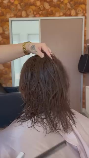Feather Styling Razor - Instagram Video